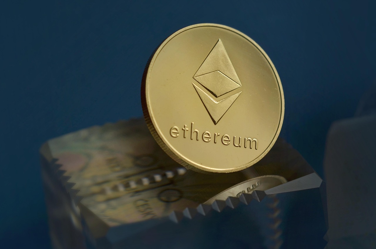 公链Solayer推出USDC结算的金融卡！刷卡有机会获得代币Layer